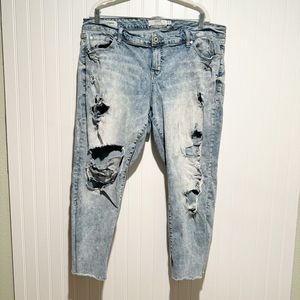 Torrid Boyfriend Jeans Heavily Distressed Plus Size 20